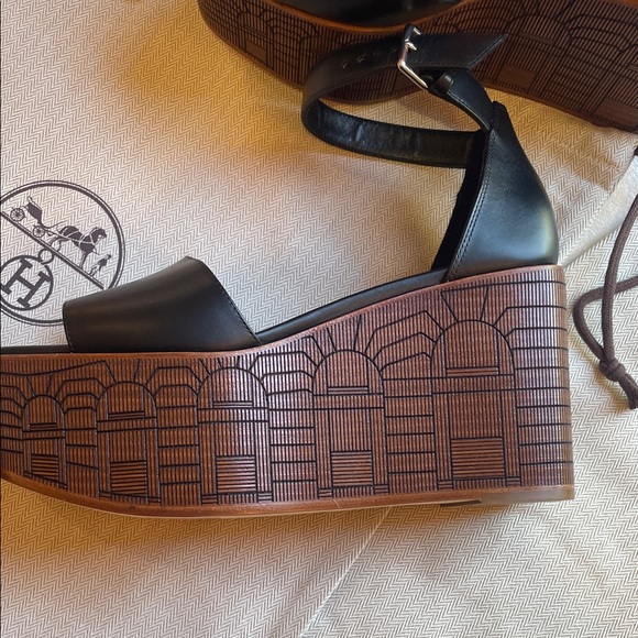 Hermes Shoes - Hermes sandals femme illusion 35 Black Leather Ankle-Strap Platform Wedge